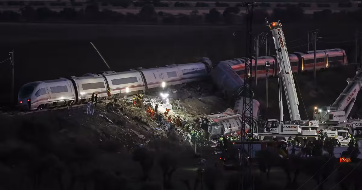 Audio recordings reveal decisions made moments before deadly train crash in Spain