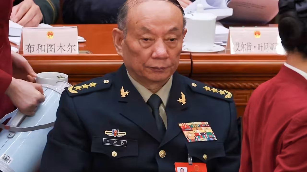 China poised to restore military presence to top leadership at party congress
